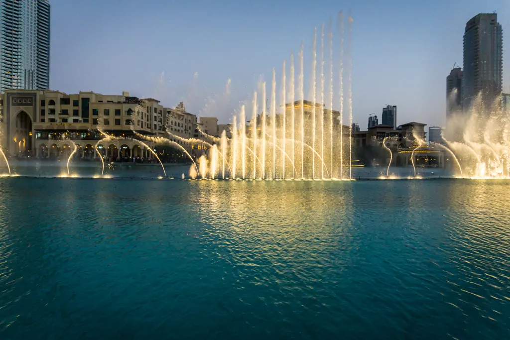 Dubai Fountain Show