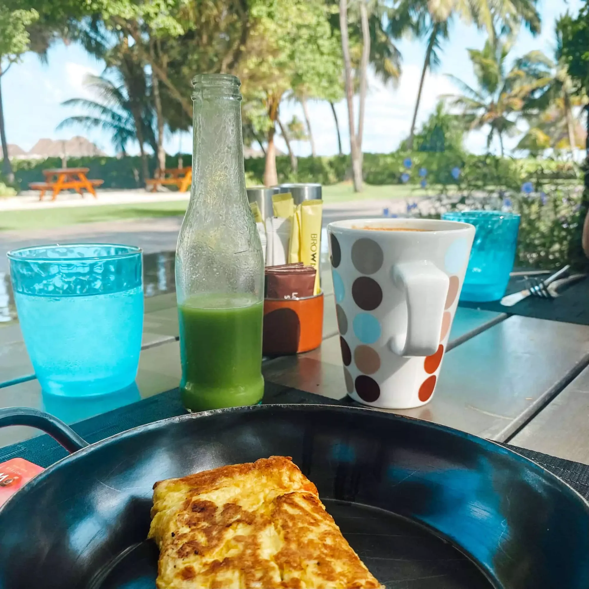 kitchen restaurant w maldives view