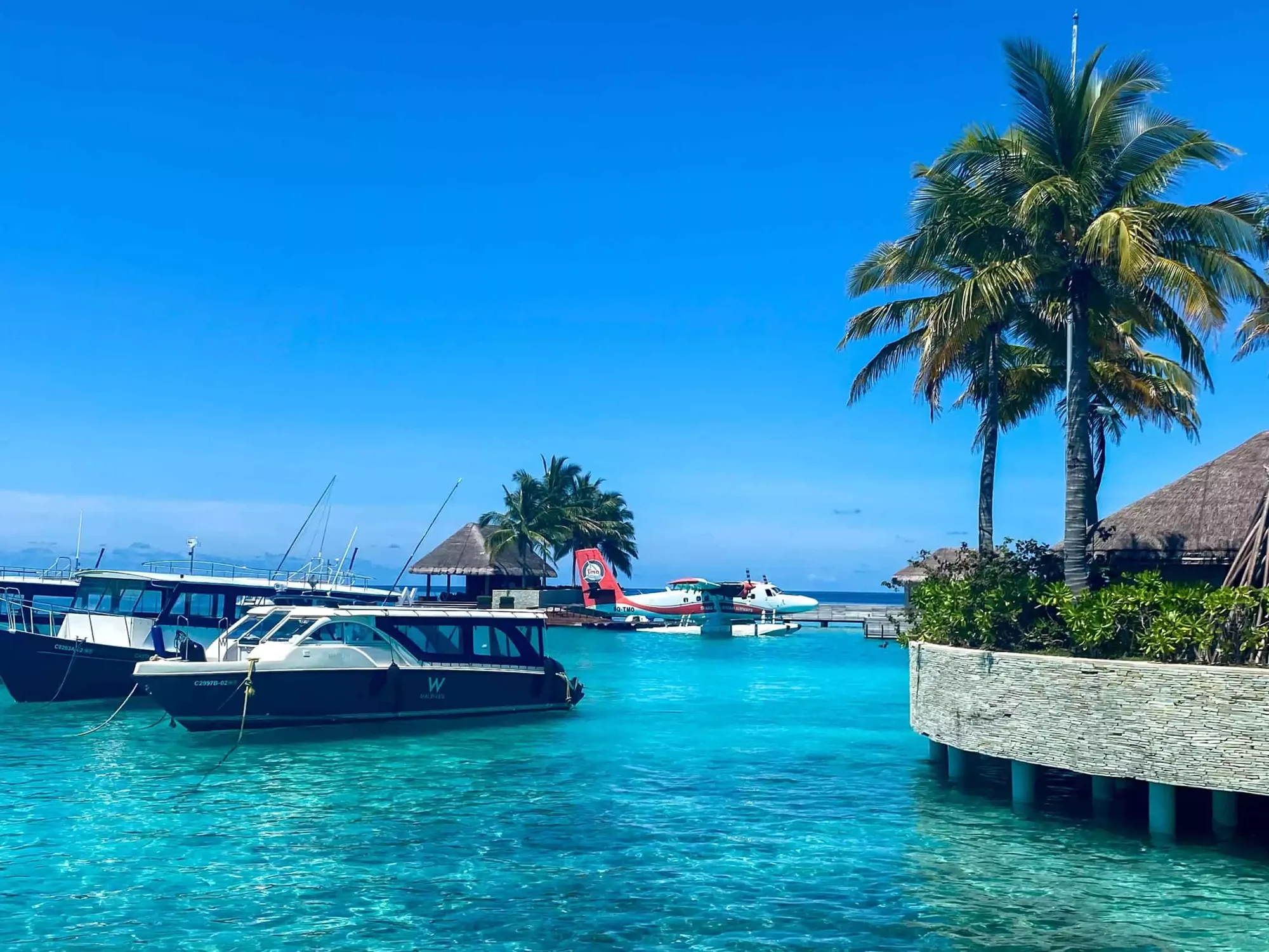 w maldives seaplane