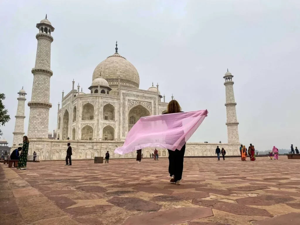 2023 travel taj mahal