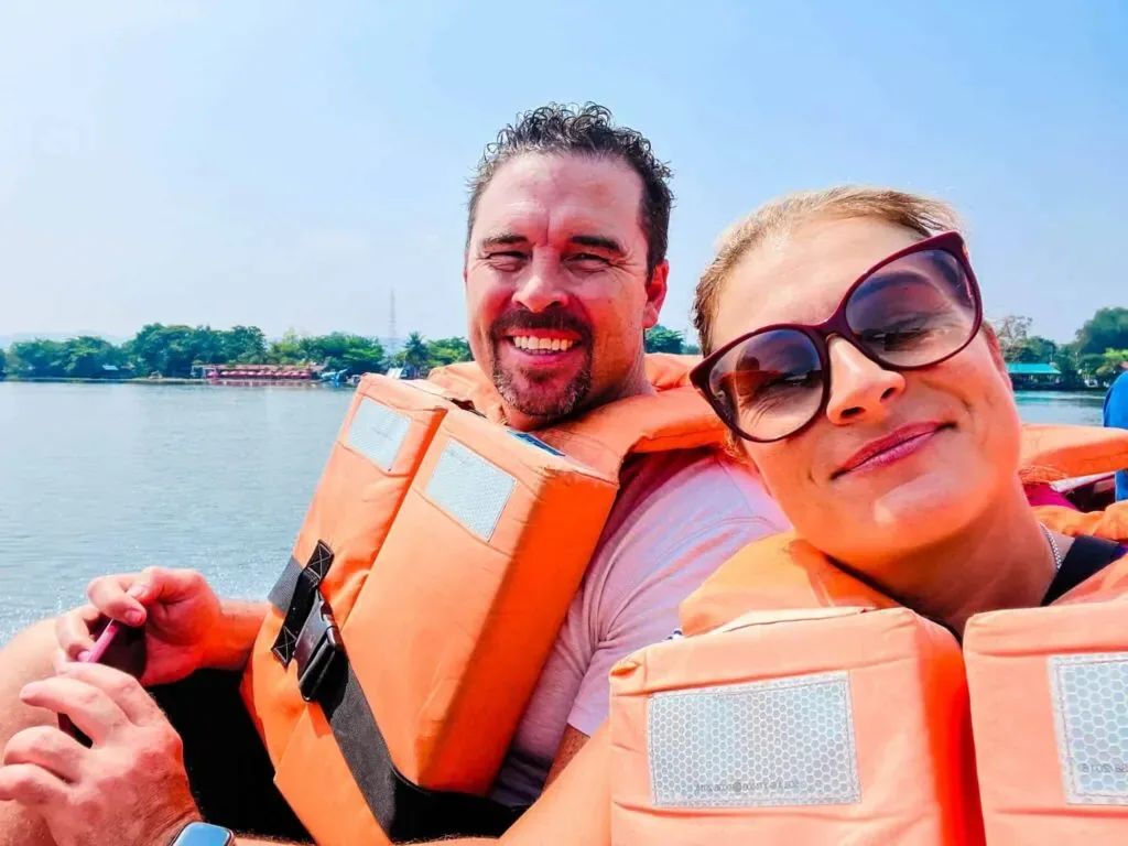 A boat ride through Rive Kwai