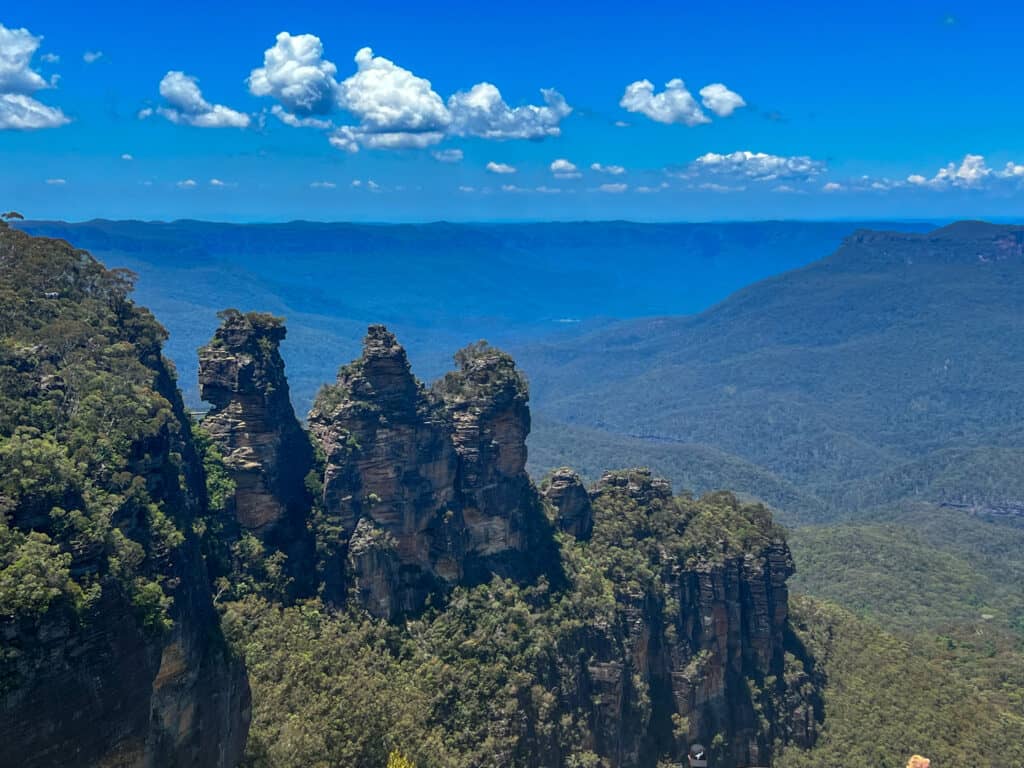 The Three sisters