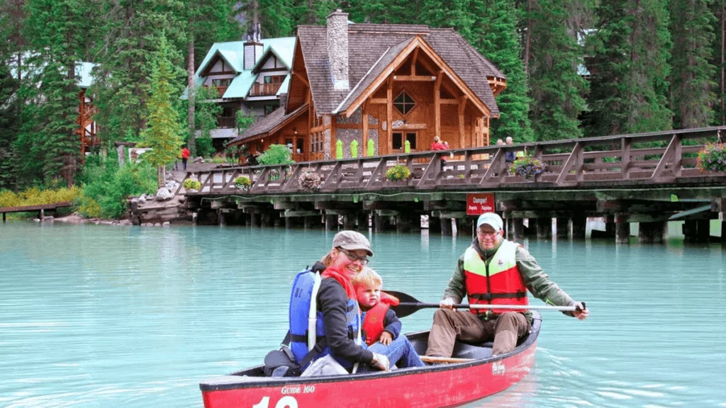 Canada family friendly places to visit