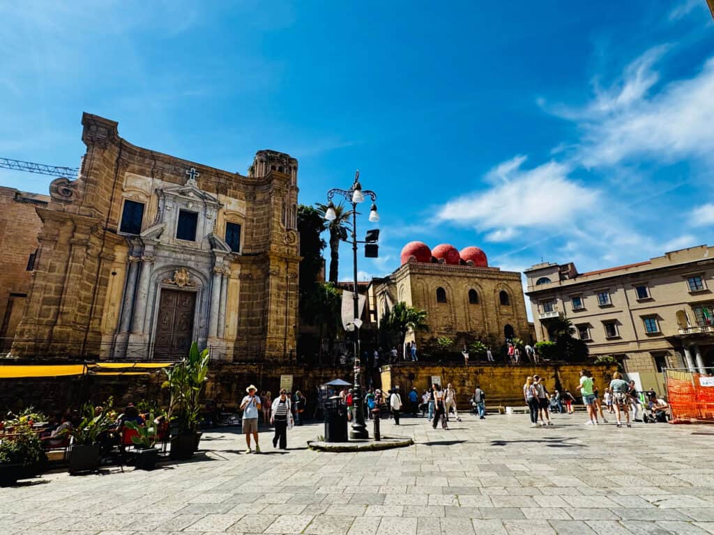 quattro canti, piazza bellini, sicily, palermo, hotel, accomodation, streets