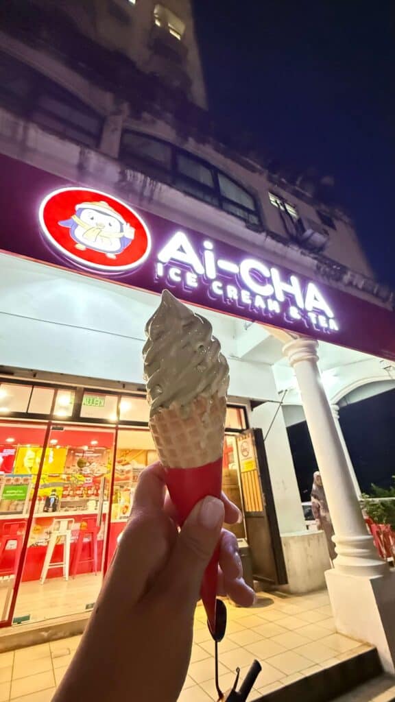 ai-cha icecream, dinner in penang, batu ferringhi beach