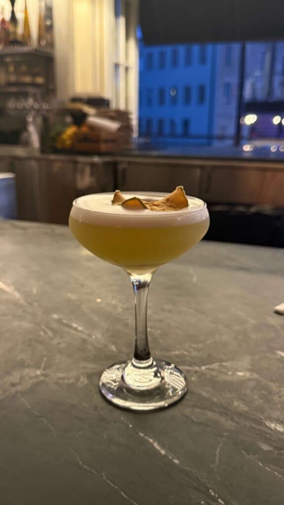 cocktail at the bar of stir Chattanooga