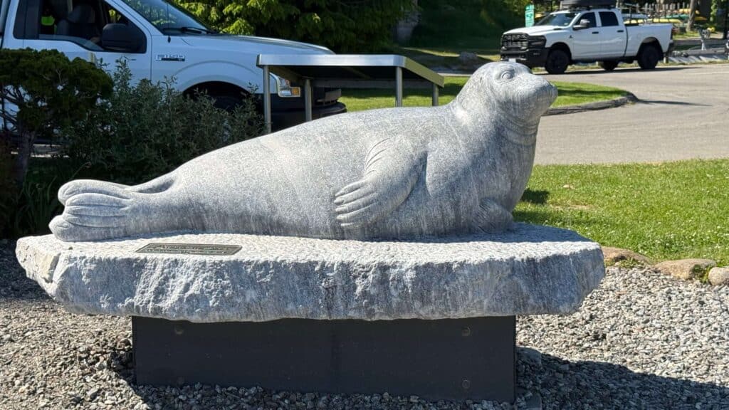 andre the seal statue Maine
